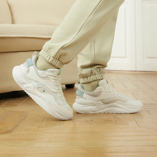 361 Sports Chaussures Hommes Yunshu 3 Spring and Summer rétro rétro respirant et augmenter les chaussures de papa décontractées hommes 672316706-1