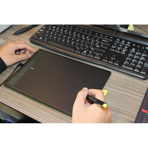 WACOM Original Digital Tablet CTL-671/471 handbemalte Platine Computerzeichnung Board Bamboo Entry Learning Writing Board CTL-671 Full Set 9 New 27.7x18.9cm