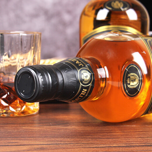 Louis mardini (Louie mardini) foreign wine whiskey jazz 40 degree spirits special-shaped large belly bottles Coke barrel base wine Domestic strong liquor Jazz whiskey 700ml single pack