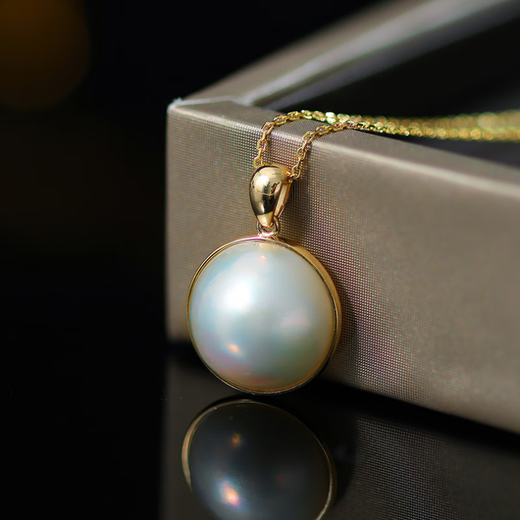 Floating lotus mirror bright pearl necklace seawater maple pendant original model mapei white almost flawless 18-19mm