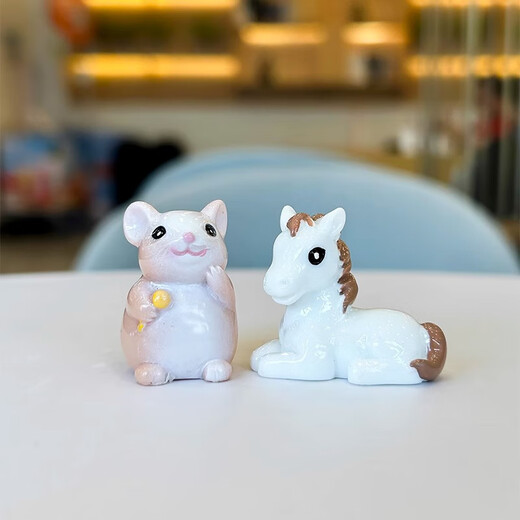 Gelun twelve zodiac creative micro landscape cartoon ornaments simulated animals tiger snake monkey horse sheep pig children's small dolls twelve zodiac happy combination of 12