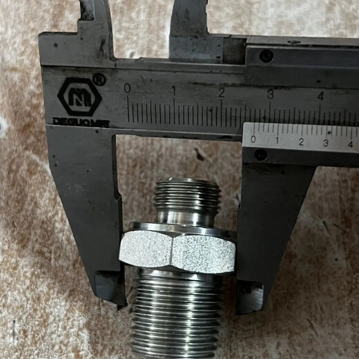 Kubota 704/854/954K Válvula múltiple Válvula Multi-Way Emparejamiento de cable de unión rápida dos dos