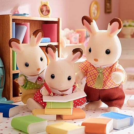 Familles sylvaniennes Version japonaise de Chocolate Bunny Brother Play Girl Girl Toy Doll Set Gift pour enfants