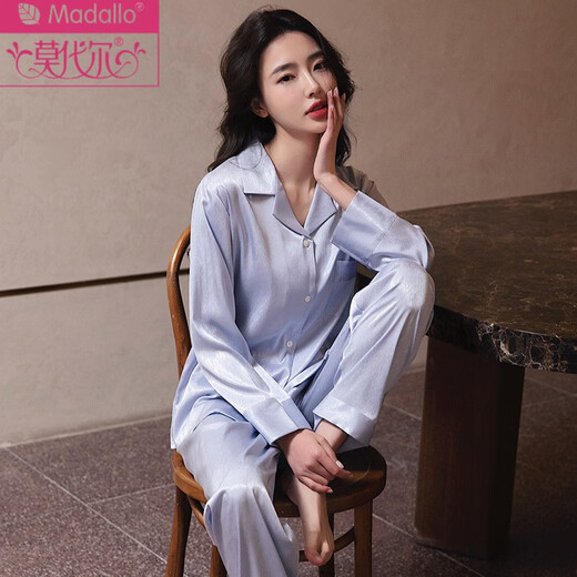 Pyjama modal pour les femmes au printemps et automne et à la glace d'été Senk-Sensing Internet célébrité Herringbone Simple Long Man à manches longues