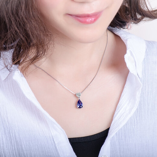 Olevo sapphire necklace 925 silver heart-shaped water drop gemstone necklace clavicle chain women's tanzanite sapphire pendant 925 sterling silver platinum-plated pendant free 925 silver necklace