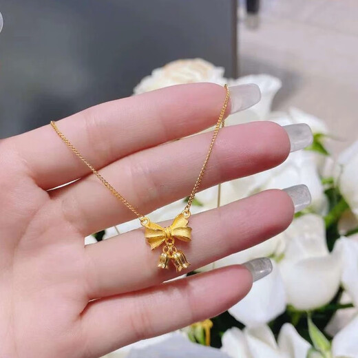 The fugitive princess bow necklace gold pendant bow gift for wife and girlfriend 520 Valentine's Day gift Lily of the Valley bow necklace
