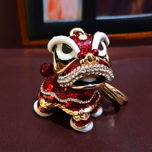 CLCEY Chinese style lion dance car keychain for girls’ bag pendant internet celebrity ancient style lion dance jewelry exquisite keychain purple* (keychain)