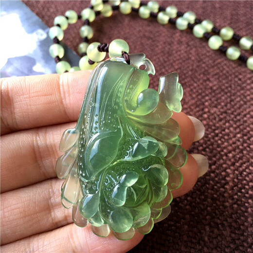 
Chihuan Natural Xiuyan Cabbage Pendant Sweater Chain Men and Women Xiuyan 180 Material Pendant Liaoning Xiuyan Jade Pendant No. 1049 Xiuyan Green Ice Cabbage Pendant