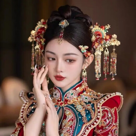 Beibeiyu Bridal Xiuhe Clothing Headwear 2024 New Chinese Style Wedding Atmosphere Xiuhe Hairpin Red Three Styles Xiuhe Hairdress + Ear Clip No Ear Hole Shooting
