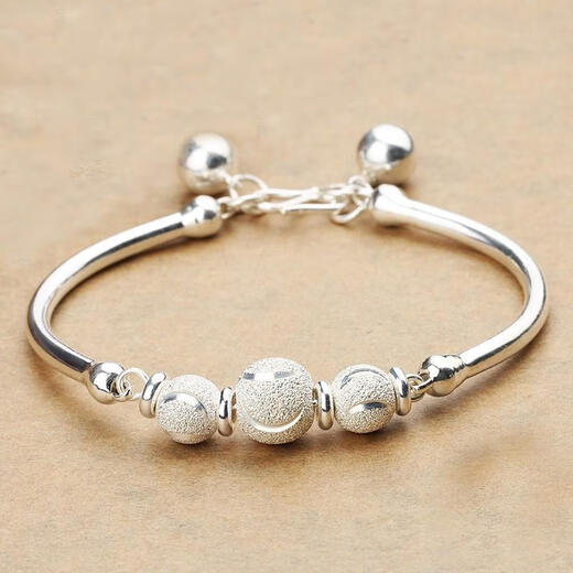 Changju 99 pure silver bracelet sterling silver bracelet for women with bell, fashionable and simple niche silver bracelet as a gift for girlfriend and best friend 99 pure silver bracelet about 11 grams