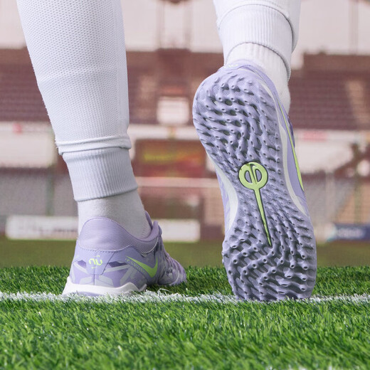 耐克（NIKE）2025款男鞋 夏季新款运动鞋比赛训练场上TF钉鞋偏硬场地足球鞋 HF1591-500 40