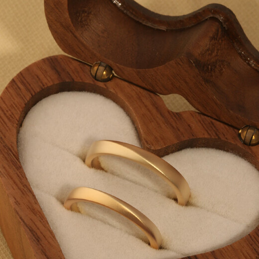 Key to True Love <Endless Love> Möbius Band 18K Gold Couple Ring Diamond Ring Wedding Ring Engraving Customized 18K Gold Women's Style Customization cycle 7 working days/Delivery date will be negotiated