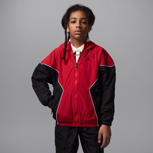 耐克（NIKE）Jordan官方耐克乔丹男童大童防泼水基础款夹克外套梭织IB8384 687健身红/黑 135 XS