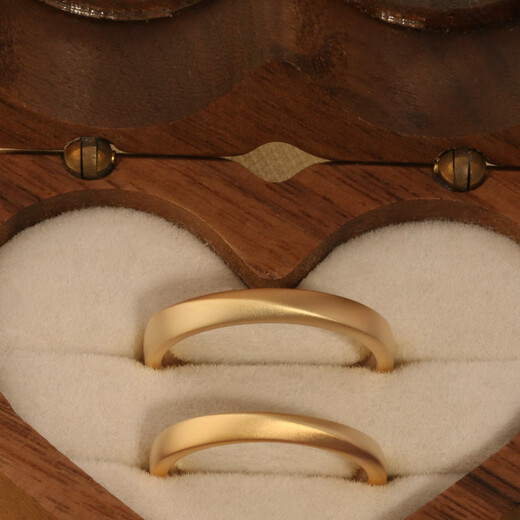 Key to True Love <Endless Love> Möbius Band 18K Gold Couple Ring Diamond Ring Wedding Ring Engraving Customized 18K Gold Women's Style Customization cycle 7 working days/Delivery date will be negotiated