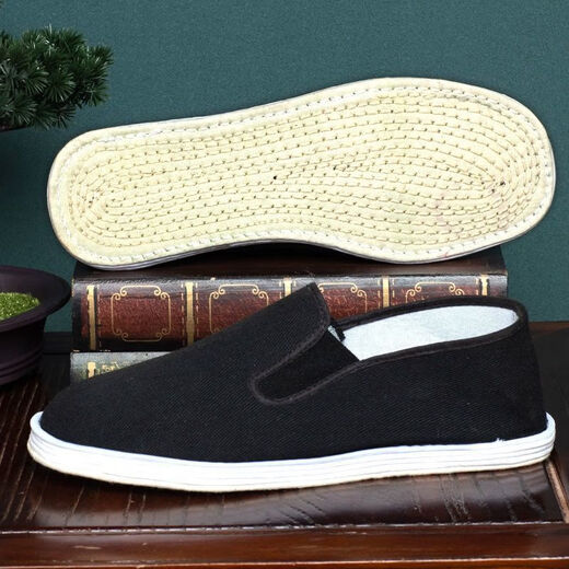 Qiao Luowei Hombres y mujeres los mismos viejos zapatos de tela de Beijing Spring and Autumn Nuevos zapatos casuales de tela de mil capas trabajan en transpirable conducción y zapatos para hombres de tela puro 40 40