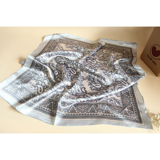 Koreaner Retro -vielseitiger Männer kleiner Schal quadratischer Schal dekoratives Schalband kleiner quadratischer Schal zufällig Farbe Ein Länge 60 cm * Breite 60 cm
