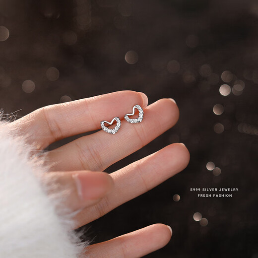 Su Shiliu 999 pure silver light luxury high-end one-week earrings women's earrings and earrings set birthday gift for girlfriend and wife seven-piece set of bright star earrings