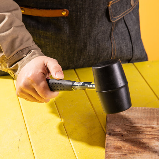 Deli rubber hammer rubber hammer rubber plastic hammer installation hammer rubber hammer decoration tool floor tile marble installation steel pipe rubber and plastic hammer 12oz DL5612