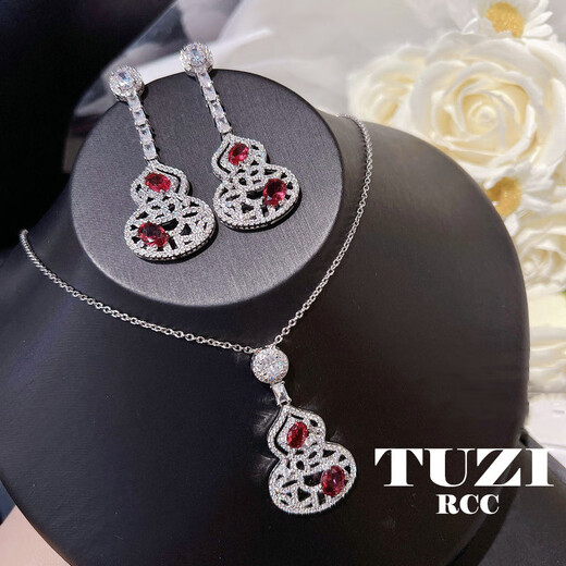 Tanhai flash diamond red color gemstone gourd earrings for women white gold emerald green earrings hollow pattern Fulu necklace national trend red gourd earrings 925 silver