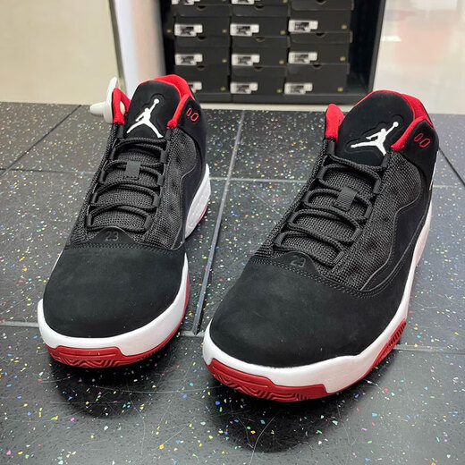 
Nike (NIKE) basketball shoes men's shoes 2025 summer new JORDAN MAX AURA 2 shock-cushioning wear-resistant sports casual shoes CK6636-016 black and red 40