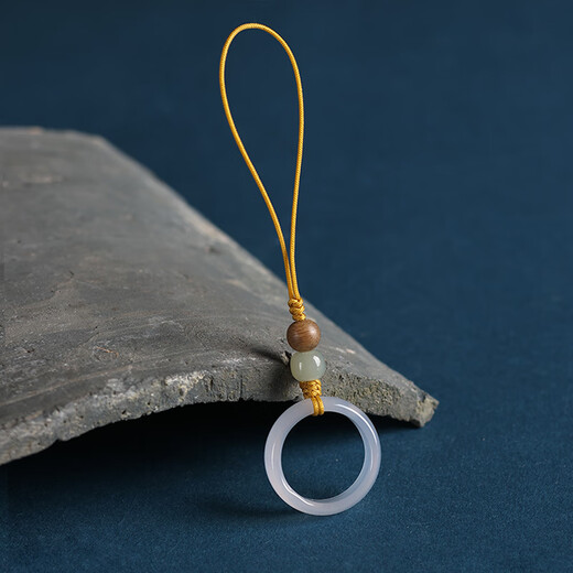 CHUXIANG Tianshan Cui Ring Jade Mobile Phone Lanyard Ring Buckle Hetian Jade Mobile Phone Chain Pendant Anti-Lost U Disk Ornament Agarwood + Hotan Jade Green Floating Flowers Random Darkness A23-204