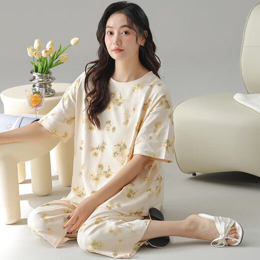 Trois canons d'été Nouveau pyjama en coton féminin pur à manches courtes à manches courtes de coton d'été