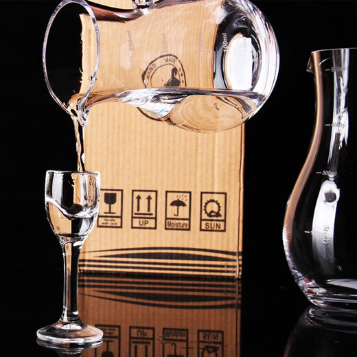 SAINT LINGLONG with scale white wine divider red wine decanter white wine jug wine bottle fair cup crystal glass measuring cup wine divider big belly 500ml with scale