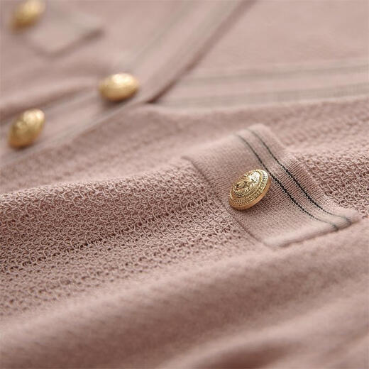 
Pier Cardin small fragrance style v-neck slim short-sleeved women's T-shirt age-reducing 2025 summer women's ice silk sweater breathable thin top DX677# pink. S recommended 85-100Jin [Jin equals 0.5 kg]
