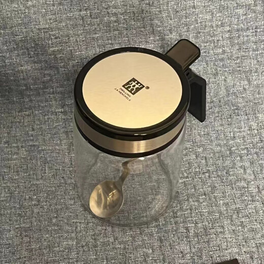 ZWILLING German-made glass seasoning box 3-piece set kitchen seasoning jar combination household salt shaker MSG bottle round seasoning jar three-piece set