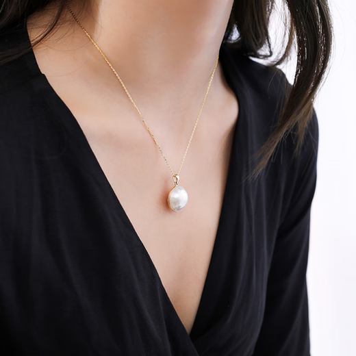 Floating lotus mirror bright pearl necklace seawater maple pendant original model mapei white almost flawless 18-19mm
