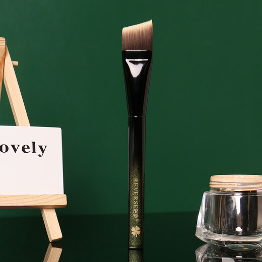 REVERSE M53 Blade Foundation Brush, Polished Flat Head, Traceless Foundation Brush, Makeup Brush