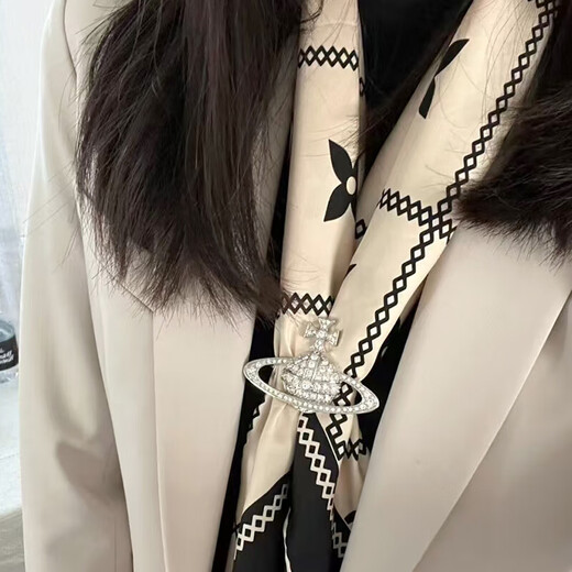 Vivienne Westwood Queen Mother Brooch Women's Genuine Saturn Full Diamond Brooch Suit Accessories Badge Gift for Men and Women Silver - Large