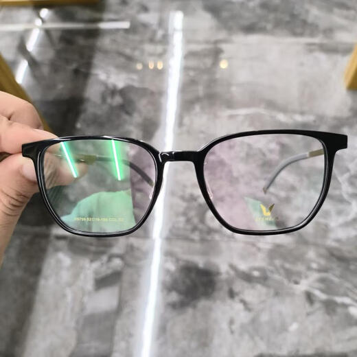 Micropa V Brand Square Cadre de grande taille Cadre de mode Myopie Miroir Ultramight grande taille Glasse pour hommes Femmes V9759 V9759 Black Gold