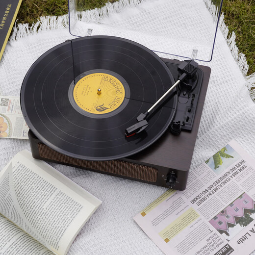 Xinku gives away records/gift bags, vinyl record player, retro gramophone, integrated audio, Bluetooth speaker, living room, European style housewarming, wedding, old-fashioned ornaments, table, birthday gift, classic version, light brown + stylus + wireless Bluetooth HIFI sound quality