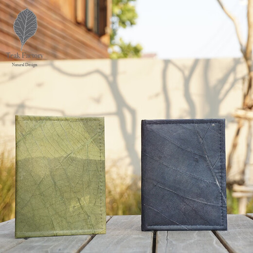 Teakblätter Passportasche Original Design importierten Kartenbeutel für Reisen und Waldherstellung Schutzhülle Frühes Frühling - Grün