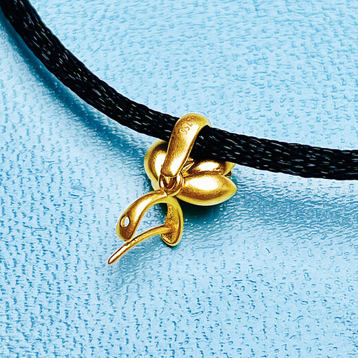 Library selects 18k gold buckle retro frosted three-dimensional lotus buckle jadeite Guanyin Buddha jade pendant pendant buckle clip 18k gold k yellow straight hole