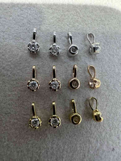 Shiyi pure 18k gold stone small pendant 5 points-10 points small round accessories Au750 gold with gold and 10 points diamond 18k yellow pendant (1 piece)