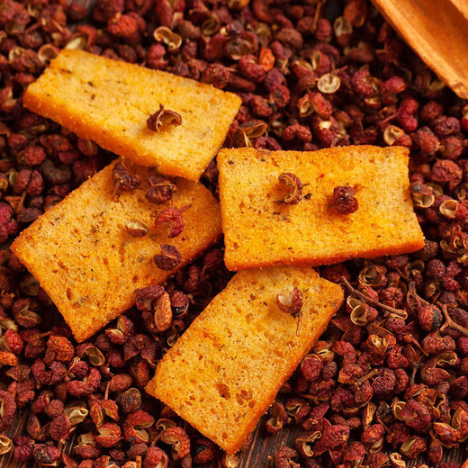 [ *Hot Sales Millionen] Prinzessin Xiangs Pfeffer gedämpfte Brötchenscheiben würziger Geschmack 20 g geröstetes gedämpftes Brötchenscheiben knuspriger Pfeffer-Duftbrötchen Spicy Flair 20g (Event-Version) 4 Beutel *kostenloser kostengünstiger Pack
