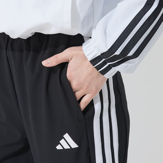 Adidas Femme's Sports Suit 25 NOUVEAU CONSTROFT Veste en veste à vent tissée à bout de souffle Pantalage en vrac en deux pièces JE6173 + JI8313 M