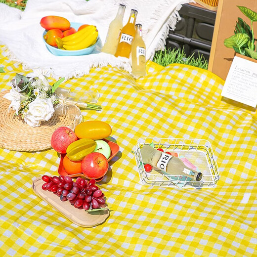 
Marriage and love picnic mat moisture-proof mat outdoor picnic camping beach tent floor mat spring outing cushion waterproof lawn mat