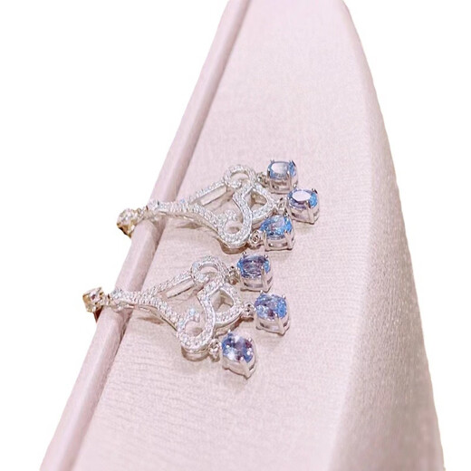 Shilian's new natural tanzanite stud earrings inlaid with s925 silver earrings, elegant women's earrings, versatile and fashionable, main stone 5*3mm