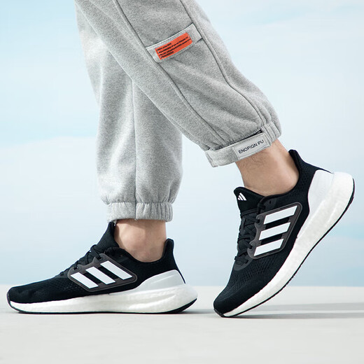 阿迪达斯（adidas）官方男鞋女鞋 秋季新款运动鞋Pure Boost网面透气轻便缓震跑步鞋 IF4839/黑白/网面透气 (内长220mm) 36