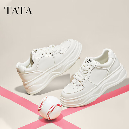 Tata (tata) Petites chaussures blanches Petite baleine blanche 2025 Été Nouveaux chaussures à haute amélioration et semelles épaisses chaussures de planche de chaussures pour femmes gâteau vanille lait-wh701 36