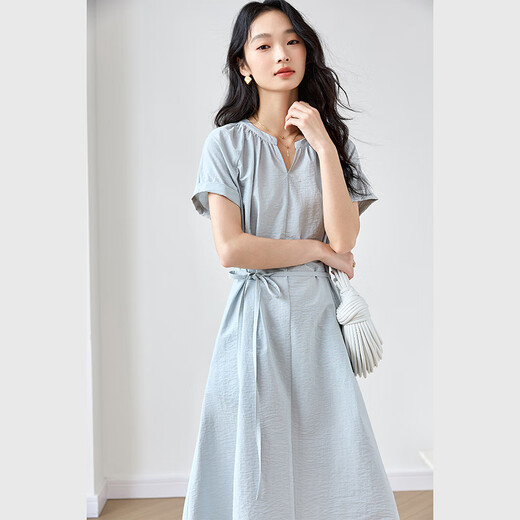 梵希蔓浅蓝色法式V领连衣裙女2025夏季新款收腰系带显瘦休闲长裙 M9733 浅蓝色 XL
