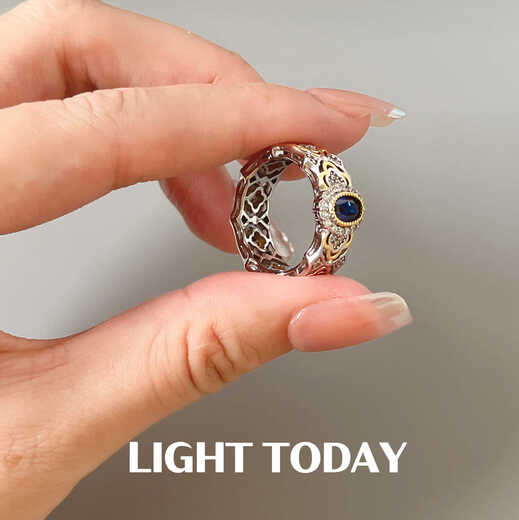 Micro-retro palace four-leaf clover carved ring S925 sterling silver plated with 18k gold inlaid with exquisite high-end sense No. 5 (finger circumference 51mm)