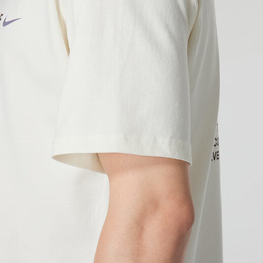 Nike (Nike) Offizielles T-Shirt für Männer, neue Sommersportnacken-Basketball-Trikot, lässige und vielseitige weiße, atmungsaktive Kurzärmele, HF6172-133/Weiß L 175 Vorschlag 130-150jin [Jin gleich 0,5 kg]