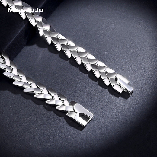 Miss JuJu platinum bracelet men's pt950 platinum flat solid dragon tail chain is trendy and thick and can be customized. All Specifications will be refunded according to the actual weight.