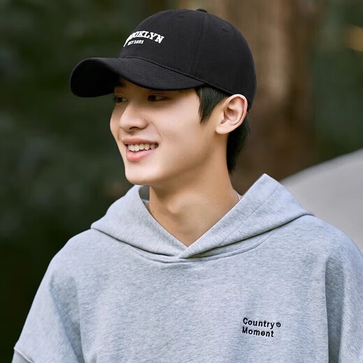 Cutting edge spring and summer sun protection American embroidered baseball cap letters fashion youth versatile casual men and women navy blue one size