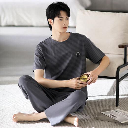 Yepan (Yepan) Pyjama pour hommes en été pur panton à manches courtes pour les styles minces d'été pour les vêtements pour hommes à domicile.