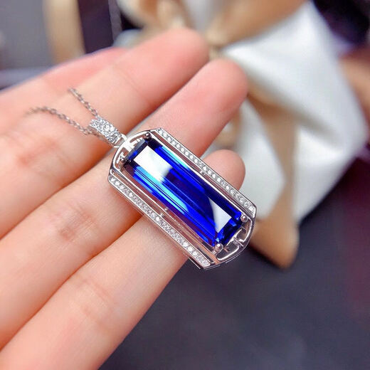 Fujiu sapphire necklace pendant 925 silver platinum plated rectangular plate ring gemstone clavicle chain women's tanzanite sapphire pendant 925 silver sapphire necklace pendant